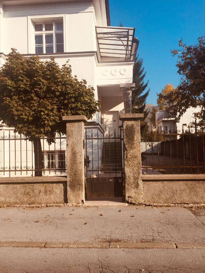 Vila Elza Ljubljana Buitenkant foto