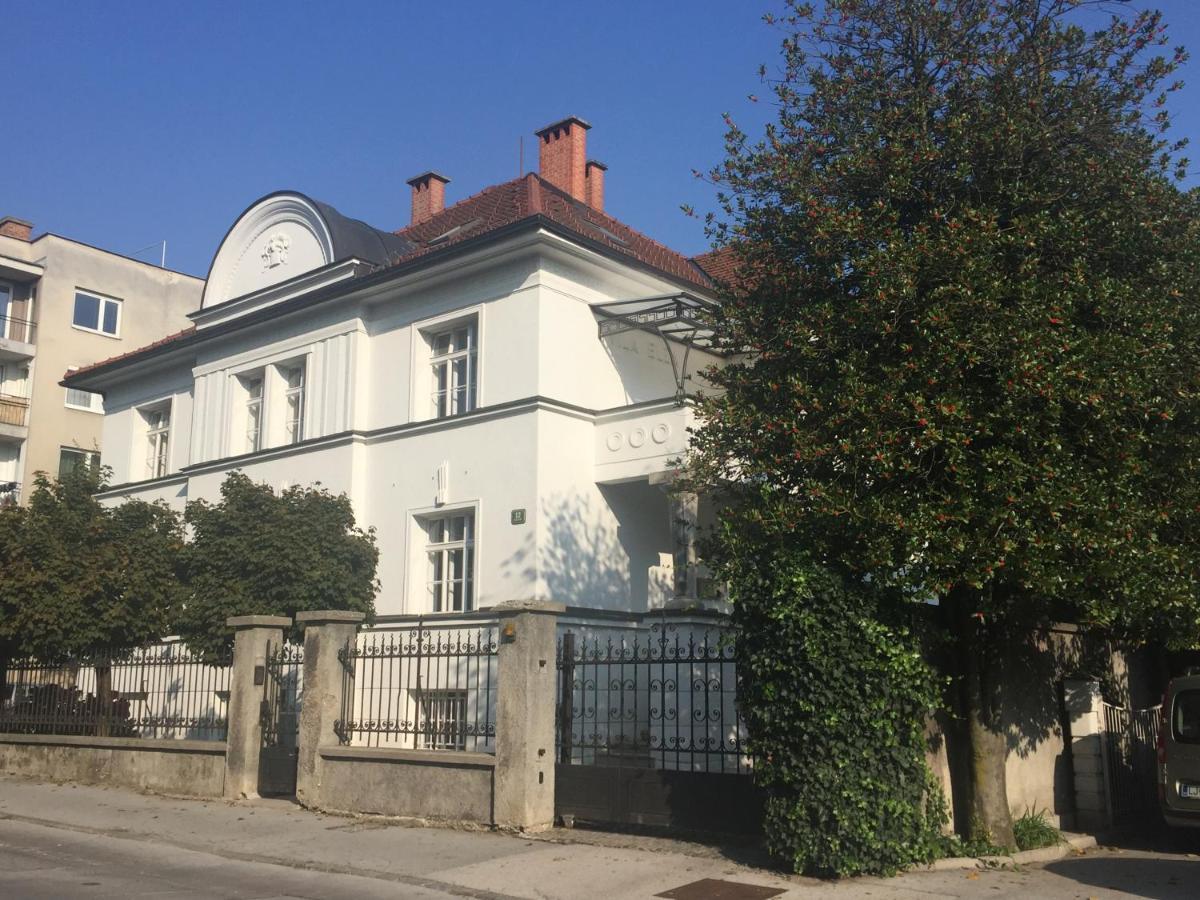 Vila Elza Ljubljana Buitenkant foto
